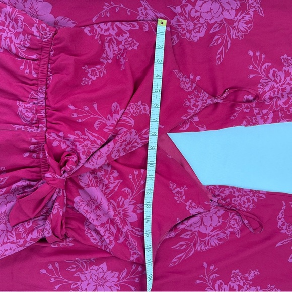 Express Pink Sleeveless Jumpsuit for Weddings - Picture 5 of 5